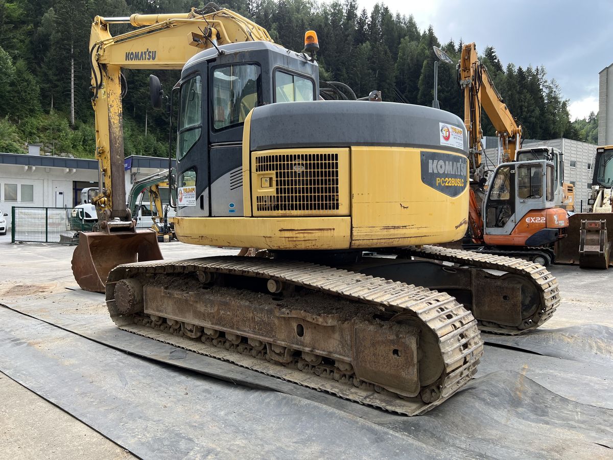 Komatsu PC228 USLC-3 - Photo 12